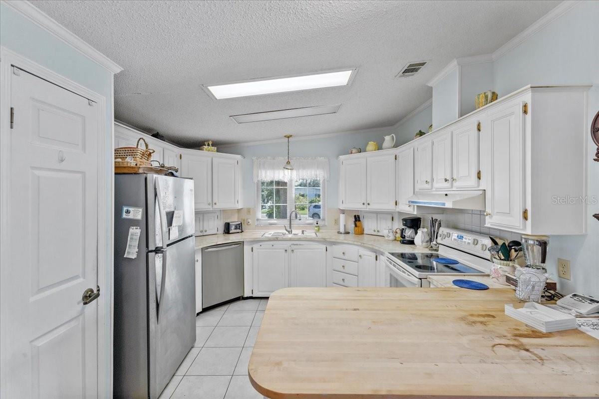 Image 9 of 58 For 633 Starboard Avenue