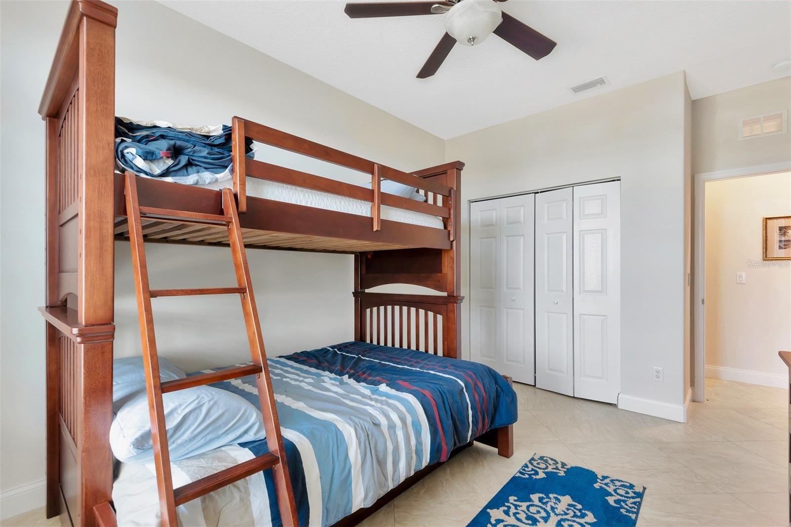 Image 19 of 57 For 3303 Ocean Shore Blvd