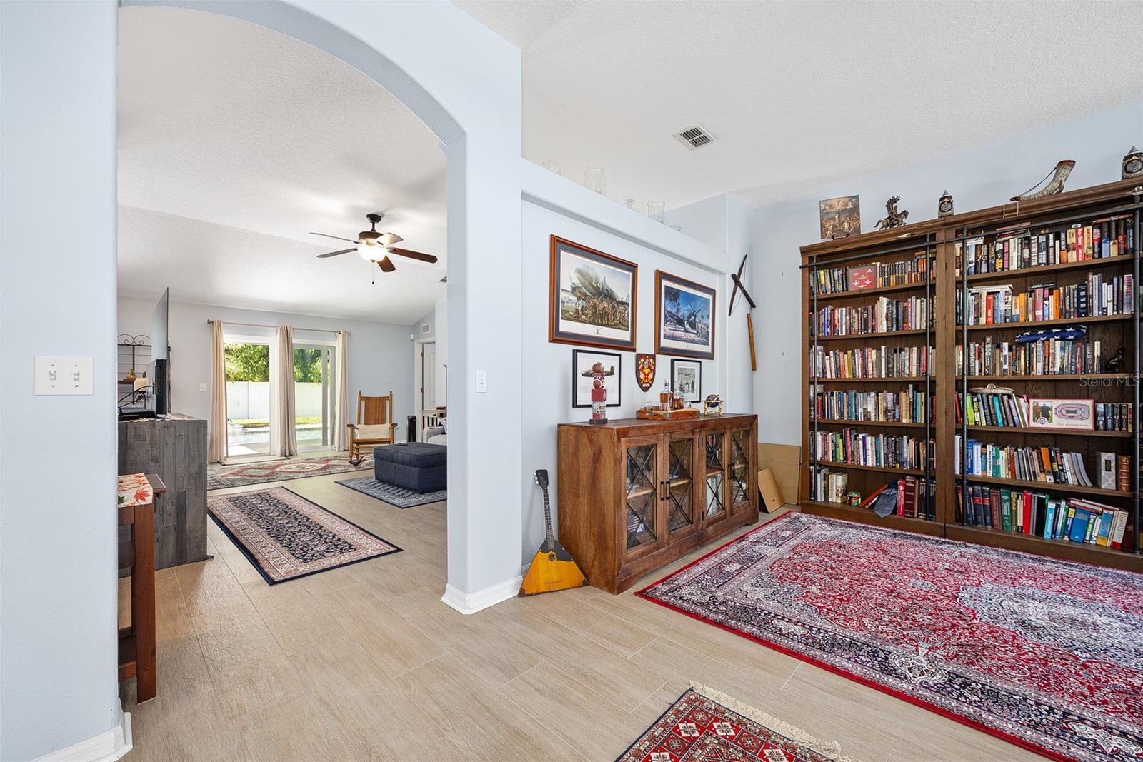 Image 14 of 70 For 115 Universal Trail