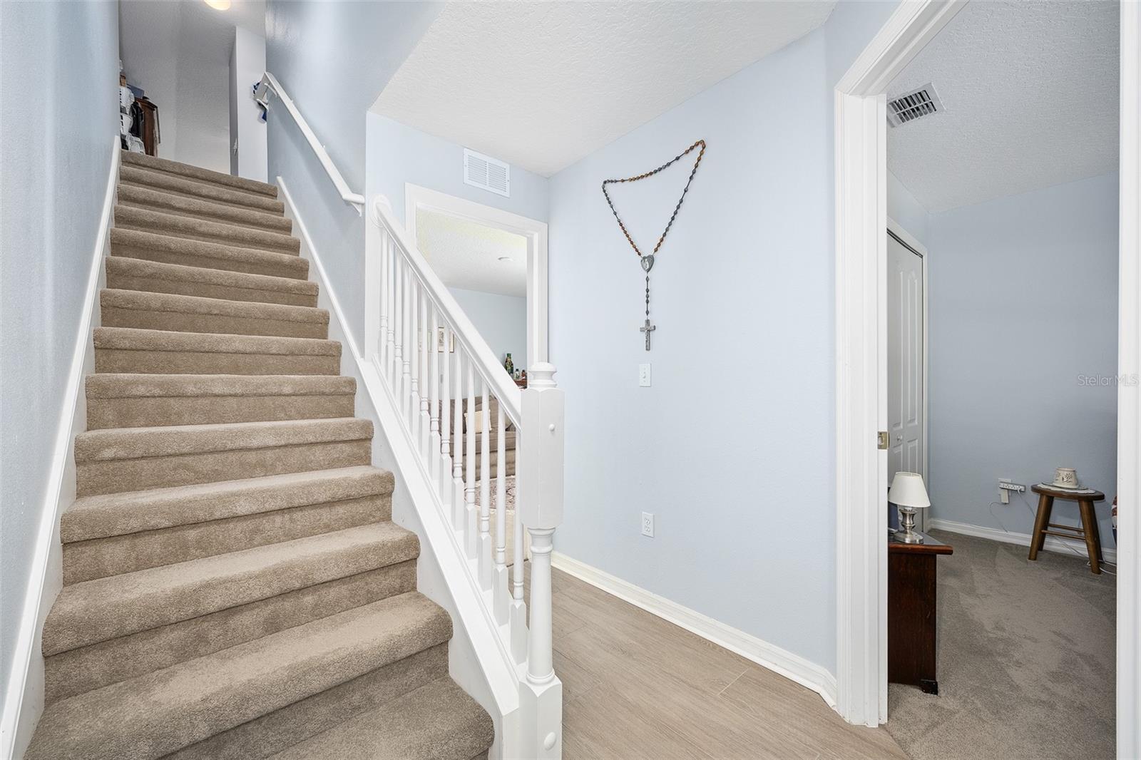 Image 36 of 70 For 115 Universal Trail