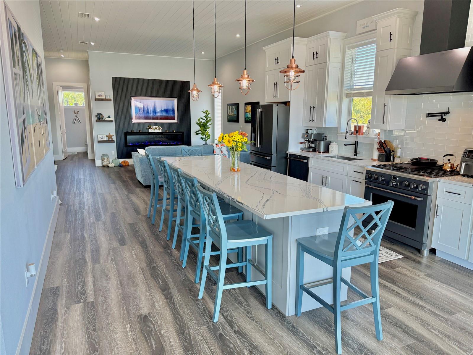 Image 11 of 80 For 304 7th Street