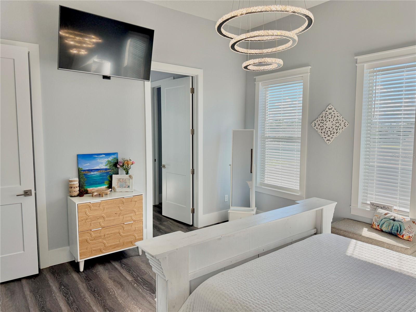 Image 32 of 80 For 304 7th Street