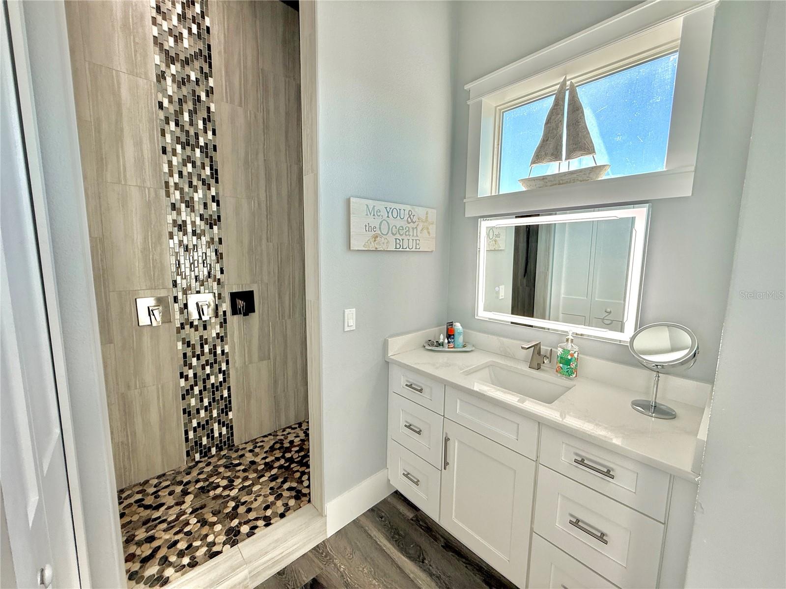 Image 37 of 80 For 304 7th Street