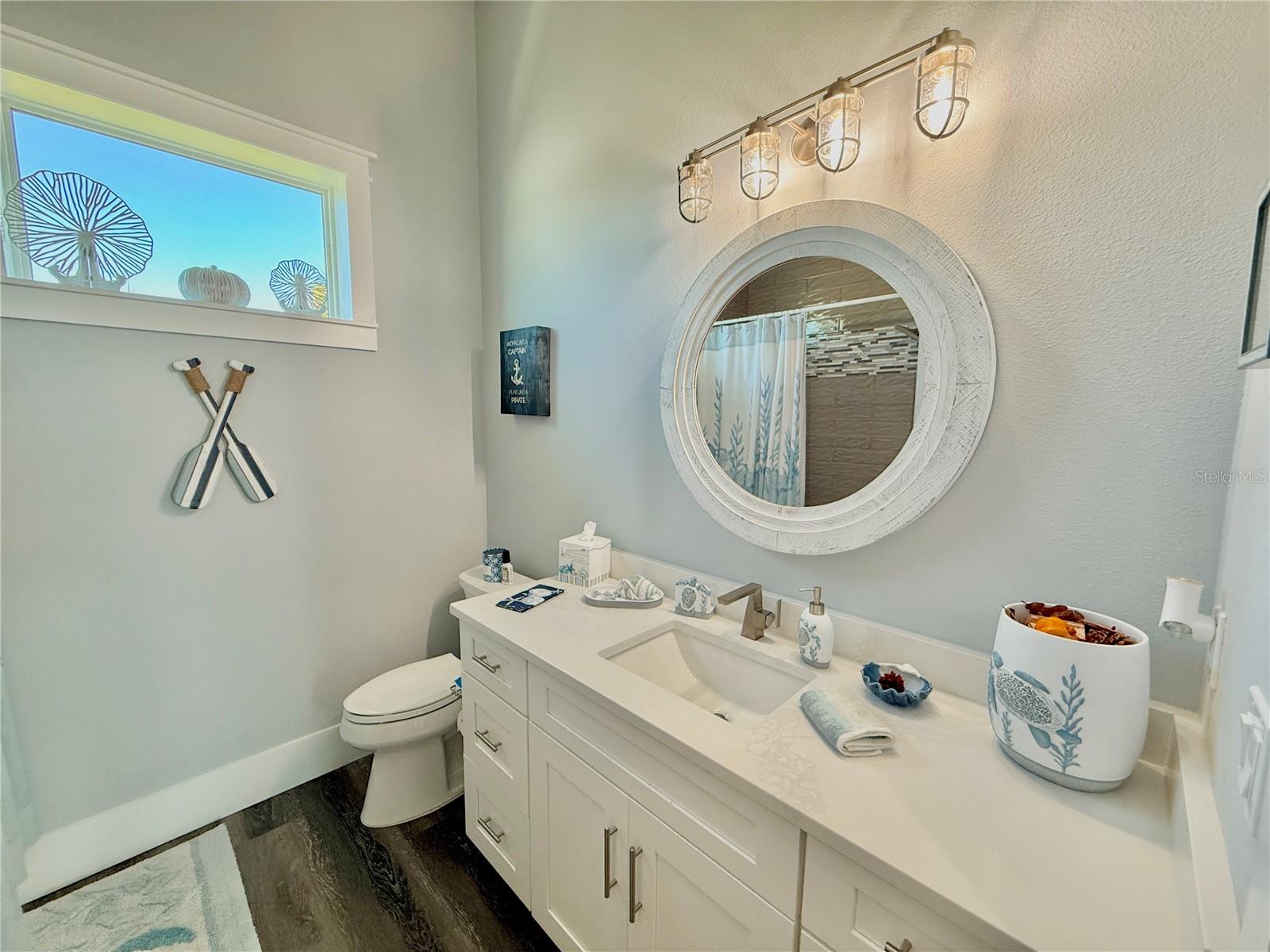 Image 43 of 80 For 304 7th Street