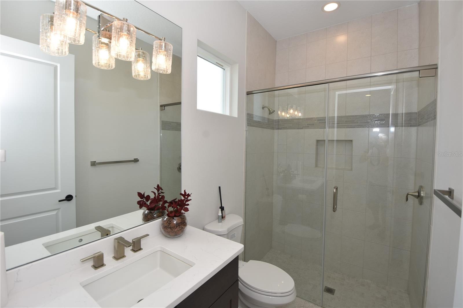 Image 34 of 53 For 217 Willow Oak Way