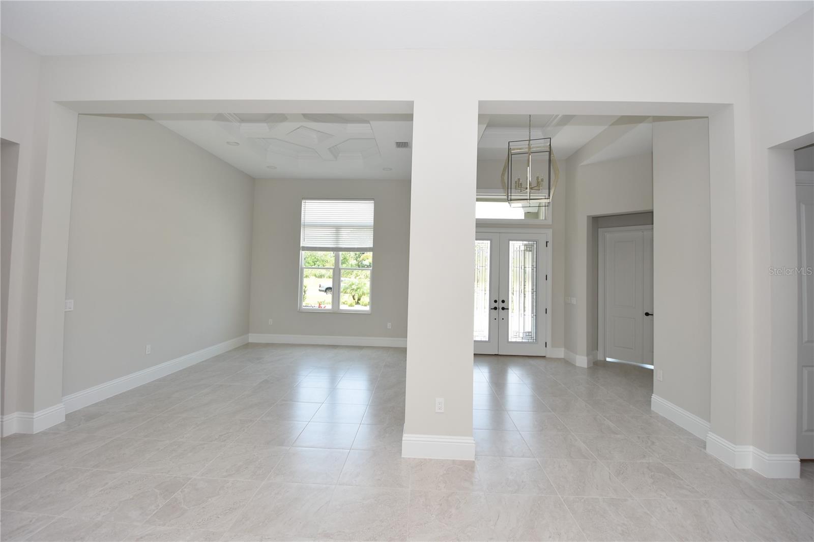 Image 35 of 53 For 217 Willow Oak Way