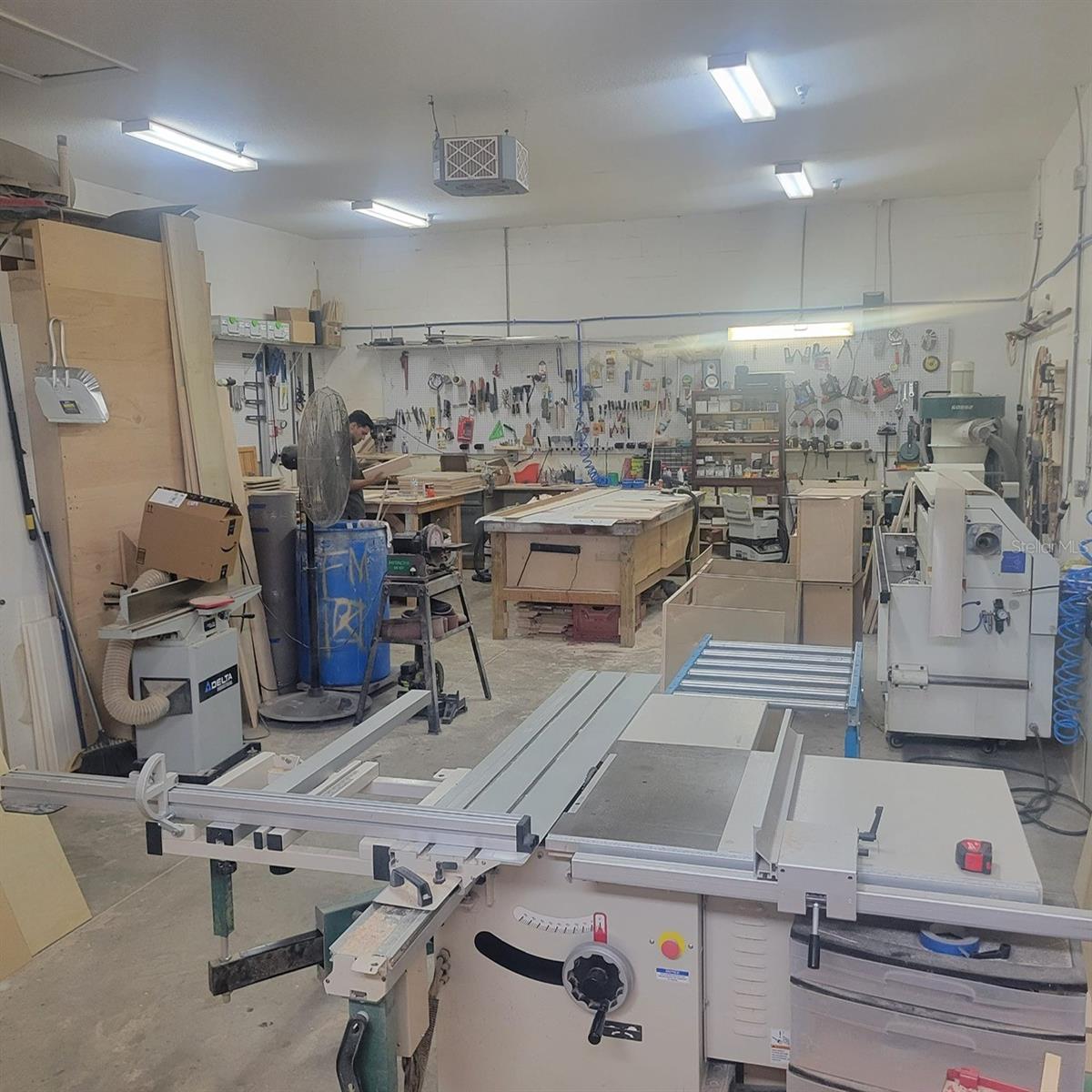 Image 13 of 18 For 15 Hargrove Lane 5l