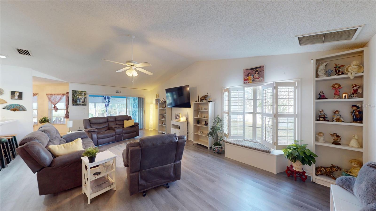 Listing photo id 11 for 12929 Titleist Drive