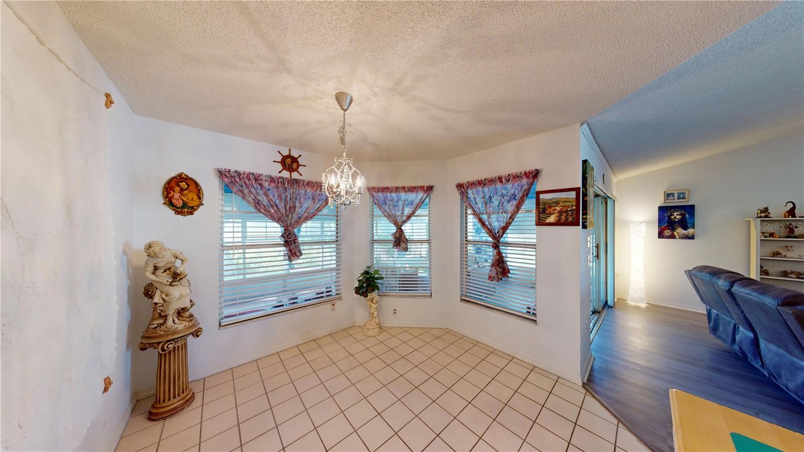 Listing photo id 13 for 12929 Titleist Drive