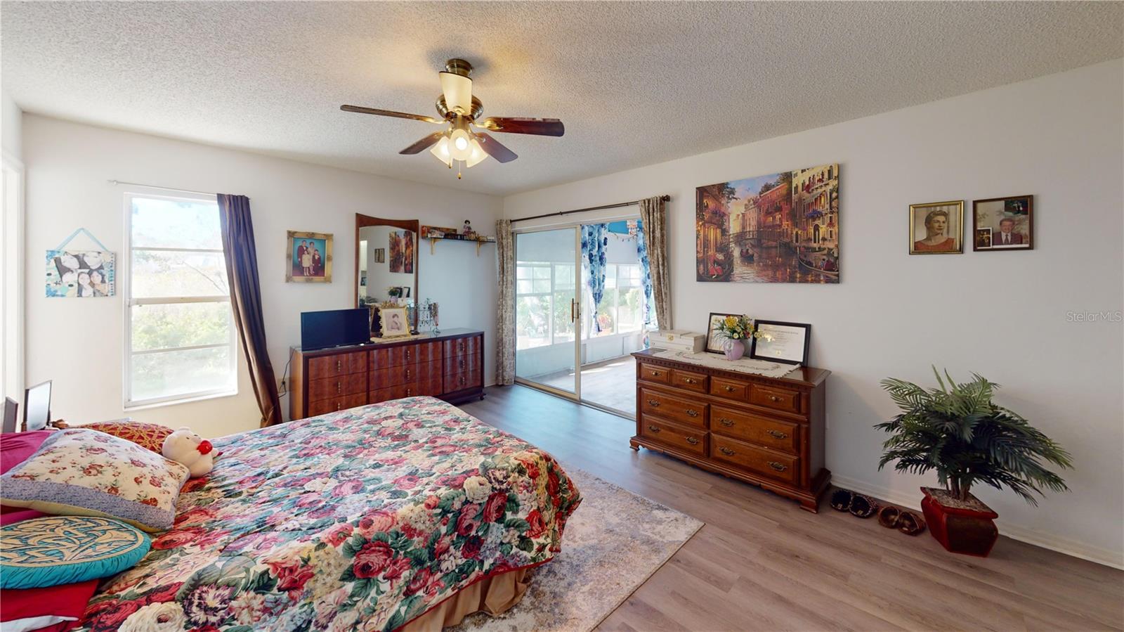 Listing photo id 19 for 12929 Titleist Drive