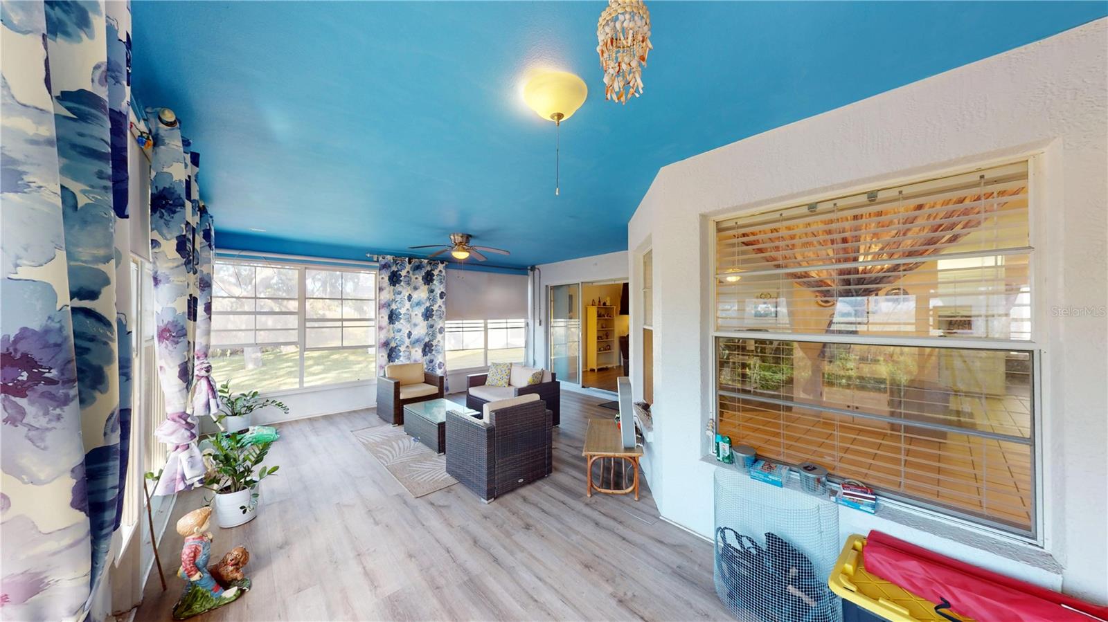 Listing photo id 27 for 12929 Titleist Drive