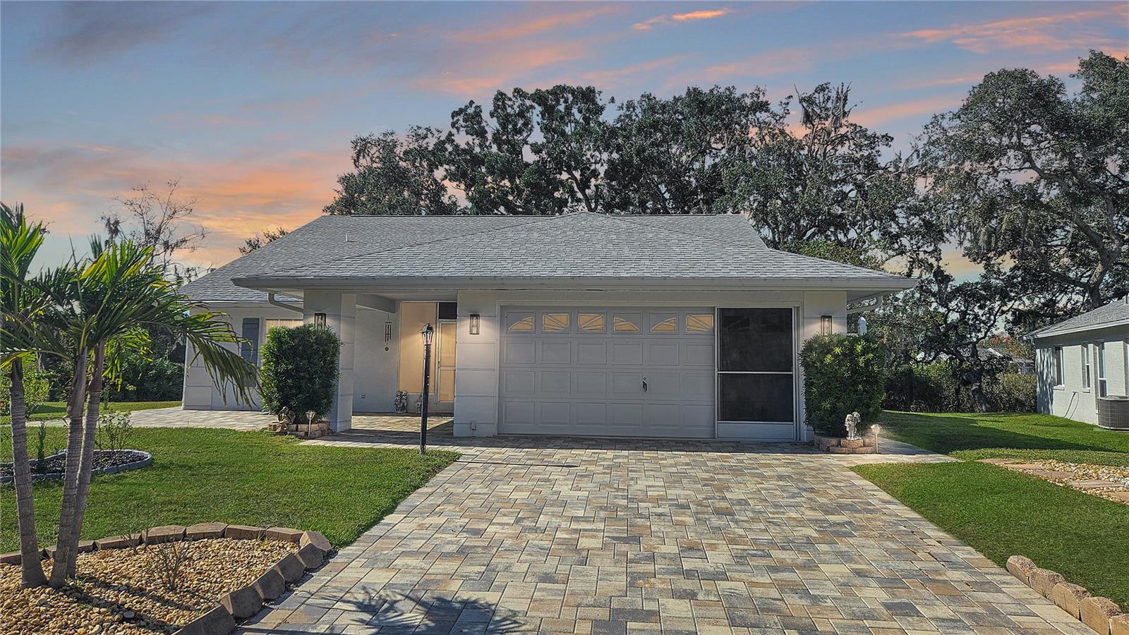 Listing photo id 44 for 12929 Titleist Drive