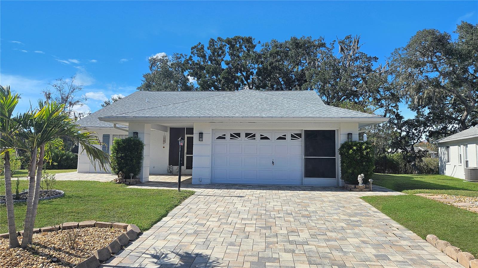 Listing photo id 3 for 12929 Titleist Drive