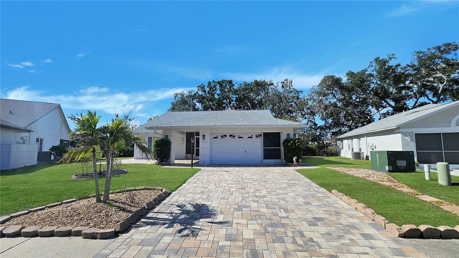 Listing photo id 4 for 12929 Titleist Drive