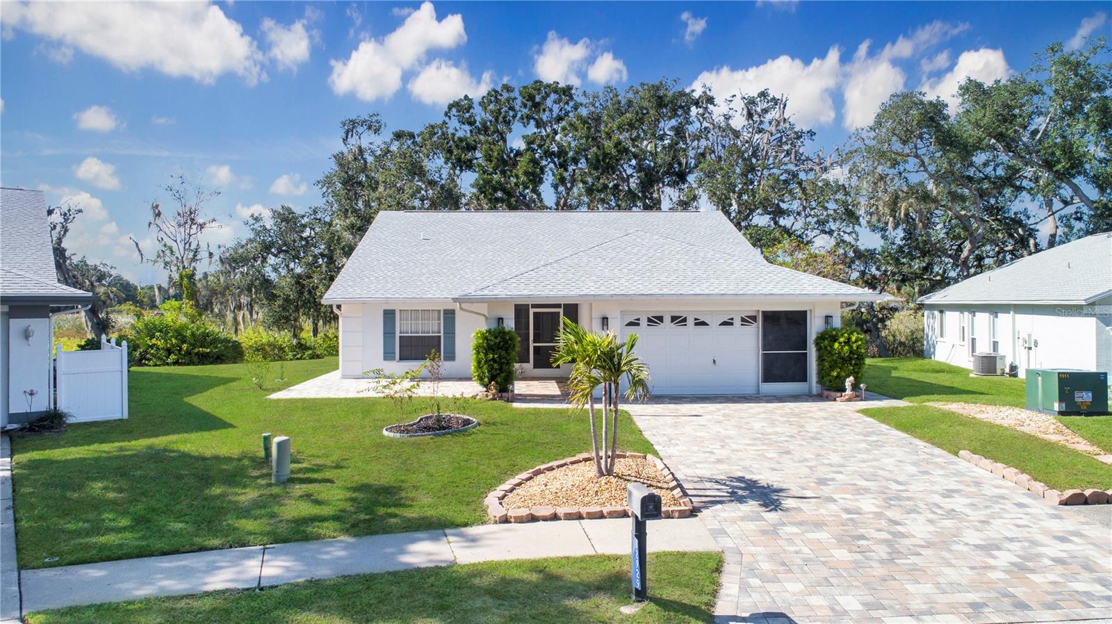 Listing photo id 6 for 12929 Titleist Drive