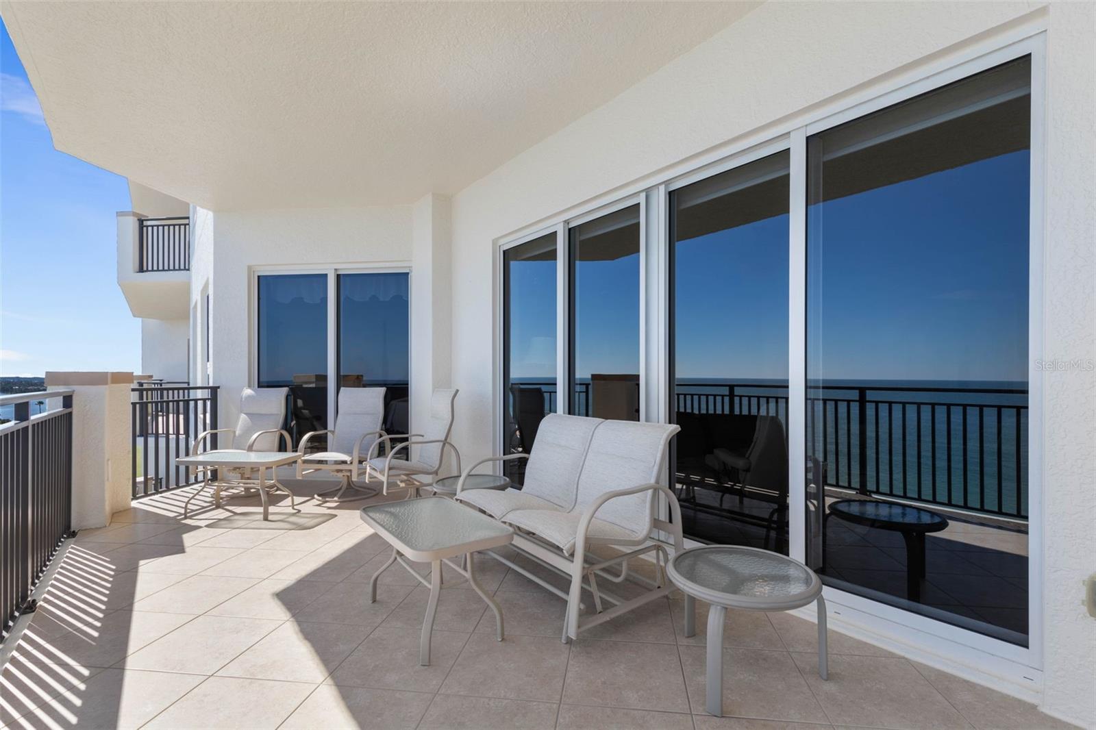 Image 15 of 87 For 85 Avenue De La Mer  603