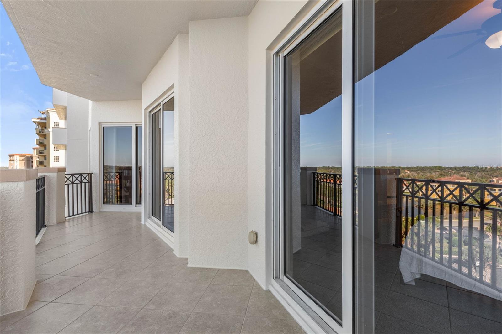 Image 43 of 87 For 85 Avenue De La Mer  603