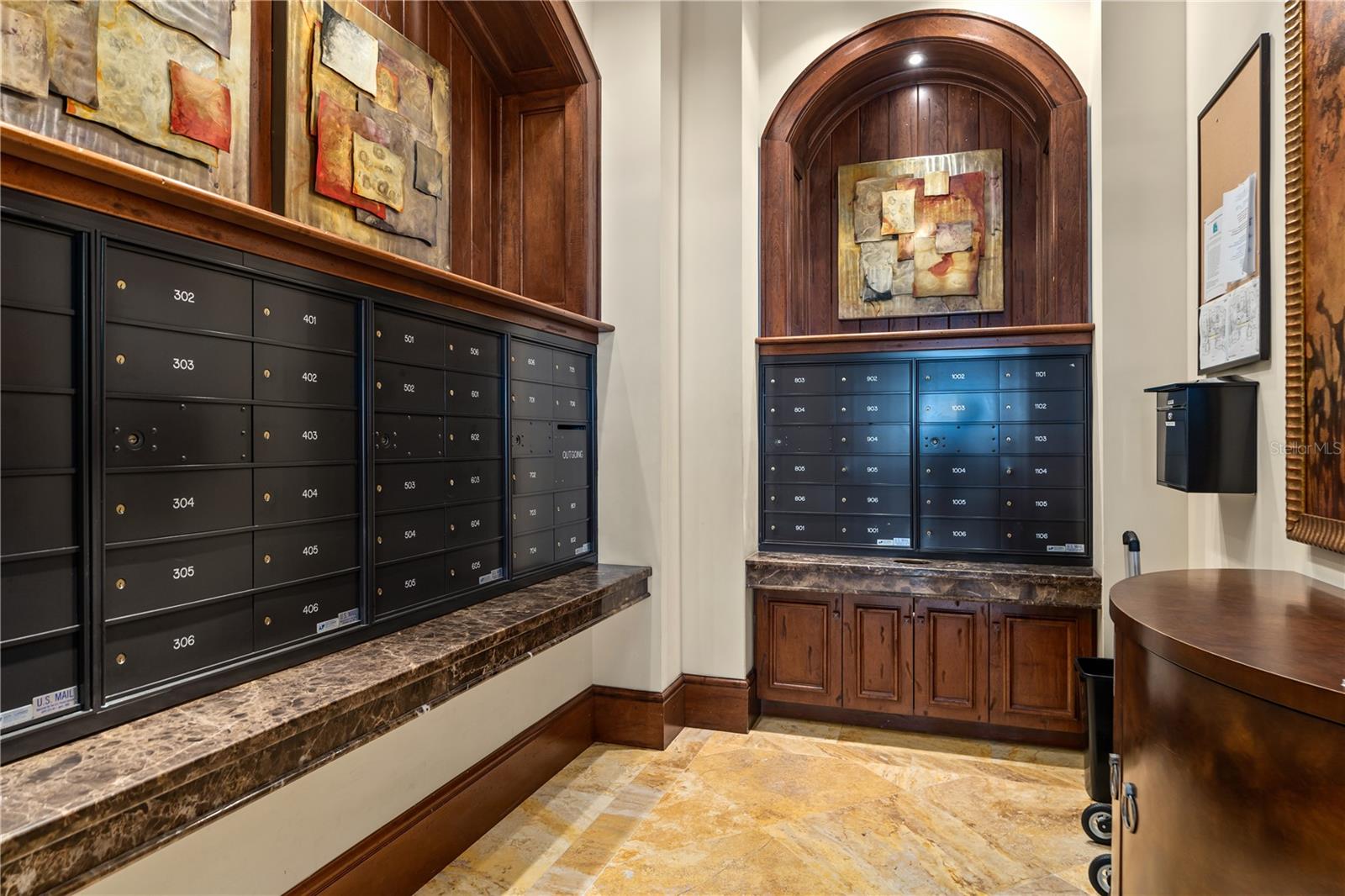 Image 71 of 87 For 85 Avenue De La Mer  603