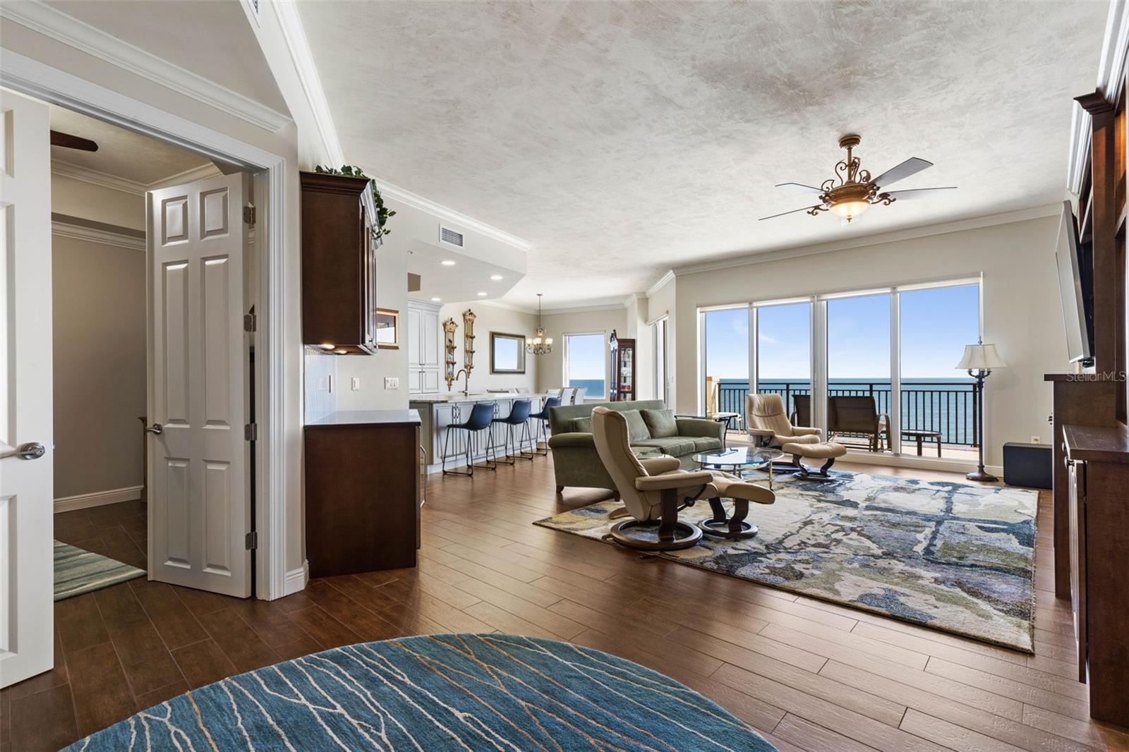 Image 9 of 87 For 85 Avenue De La Mer  603