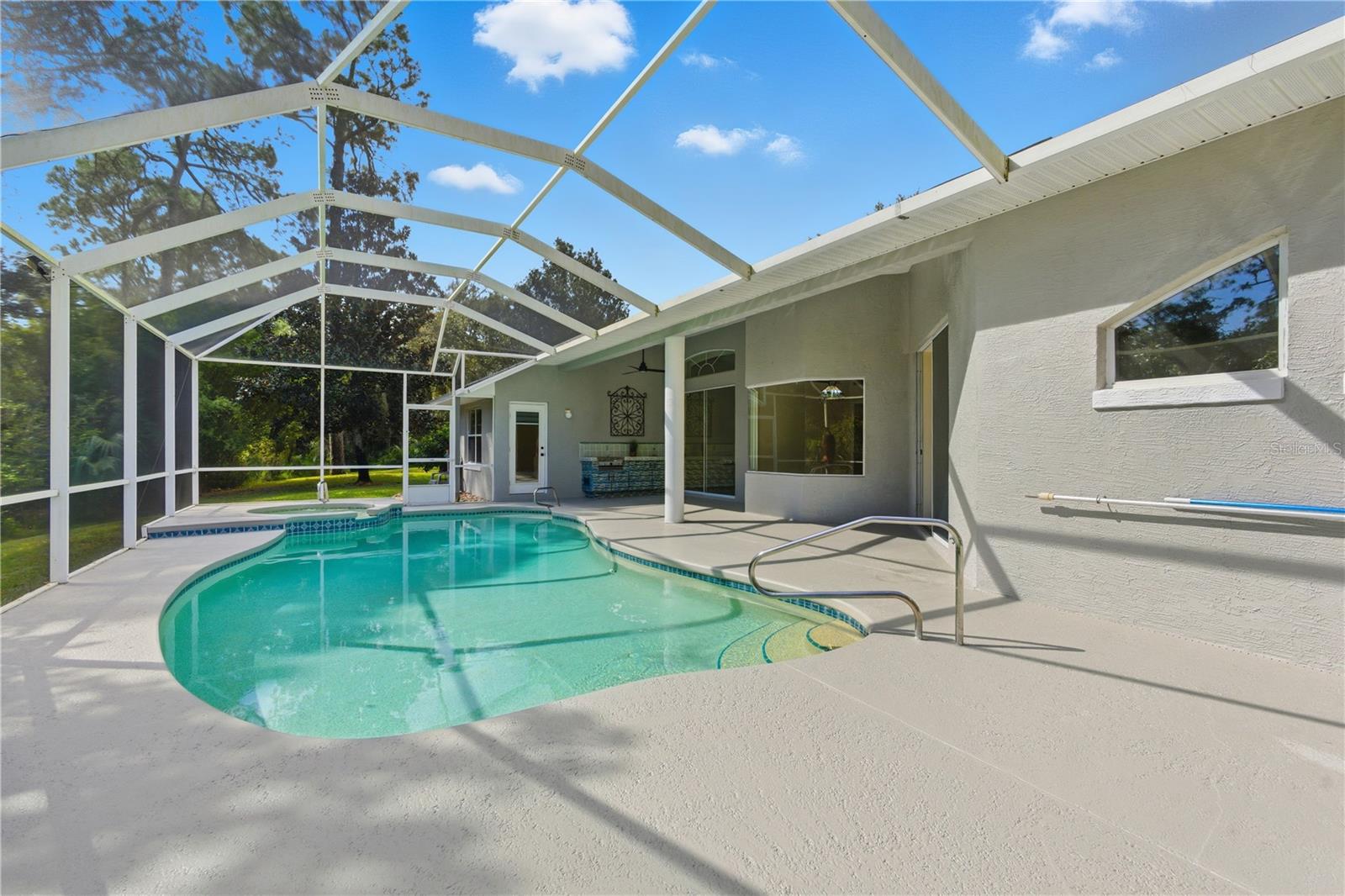 Image 18 of 51 For 9 Ibis Court S