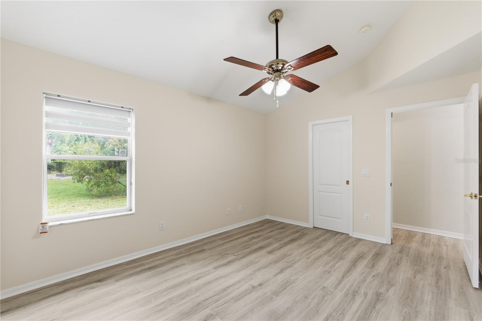 Image 39 of 51 For 9 Ibis Court S