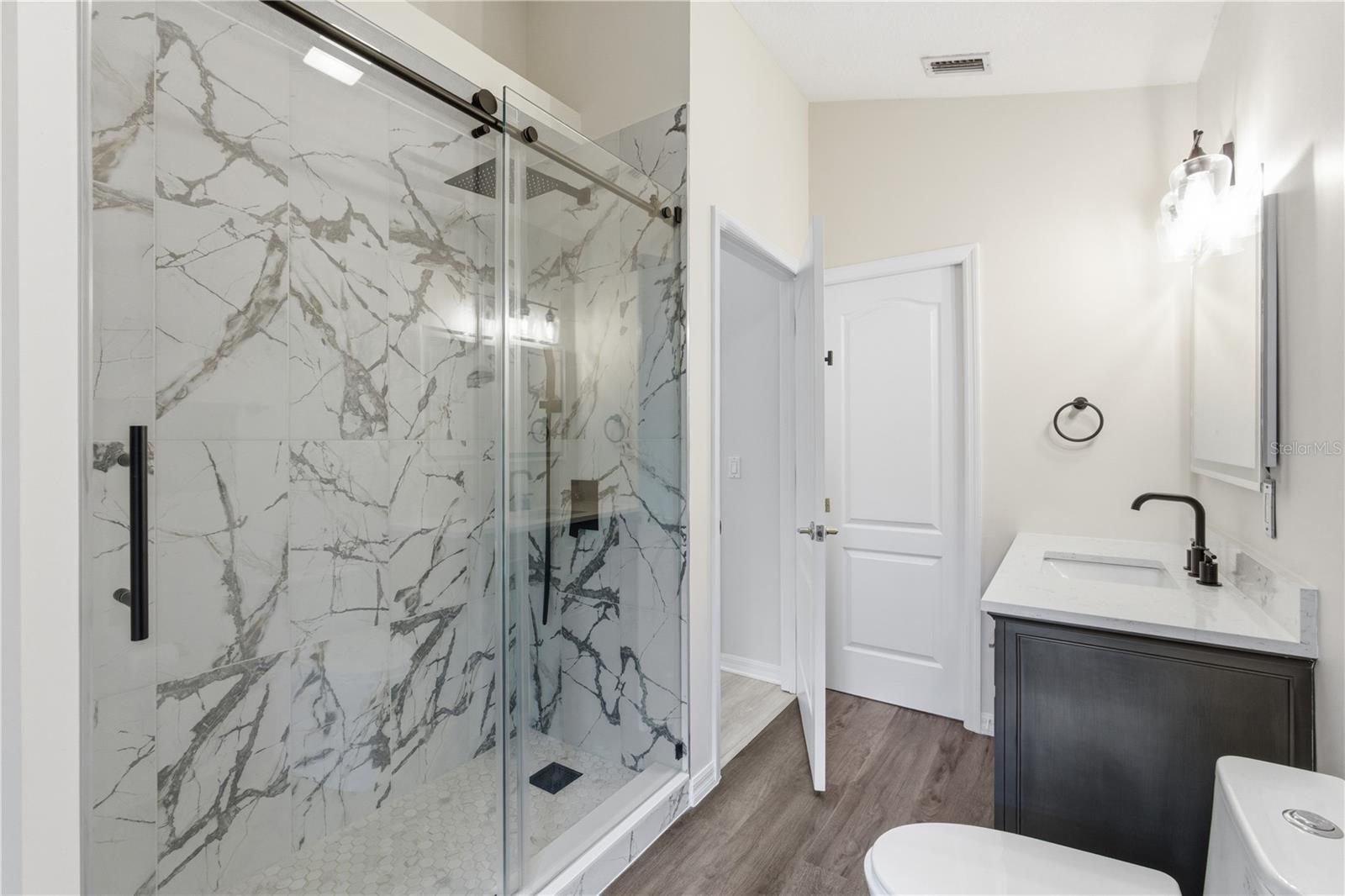 Image 41 of 51 For 9 Ibis Court S