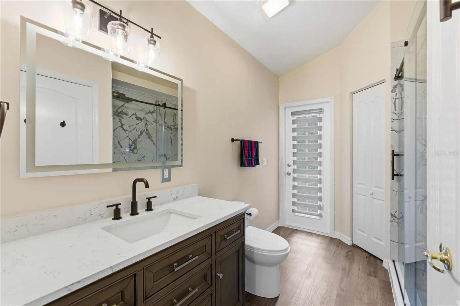 Image 42 of 51 For 9 Ibis Court S