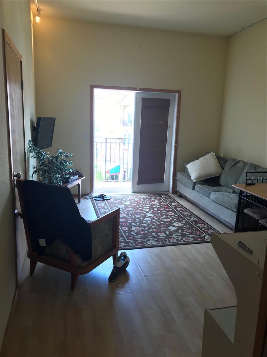 Image 17 of 43 For 101 Palm Harbor Parkway B412