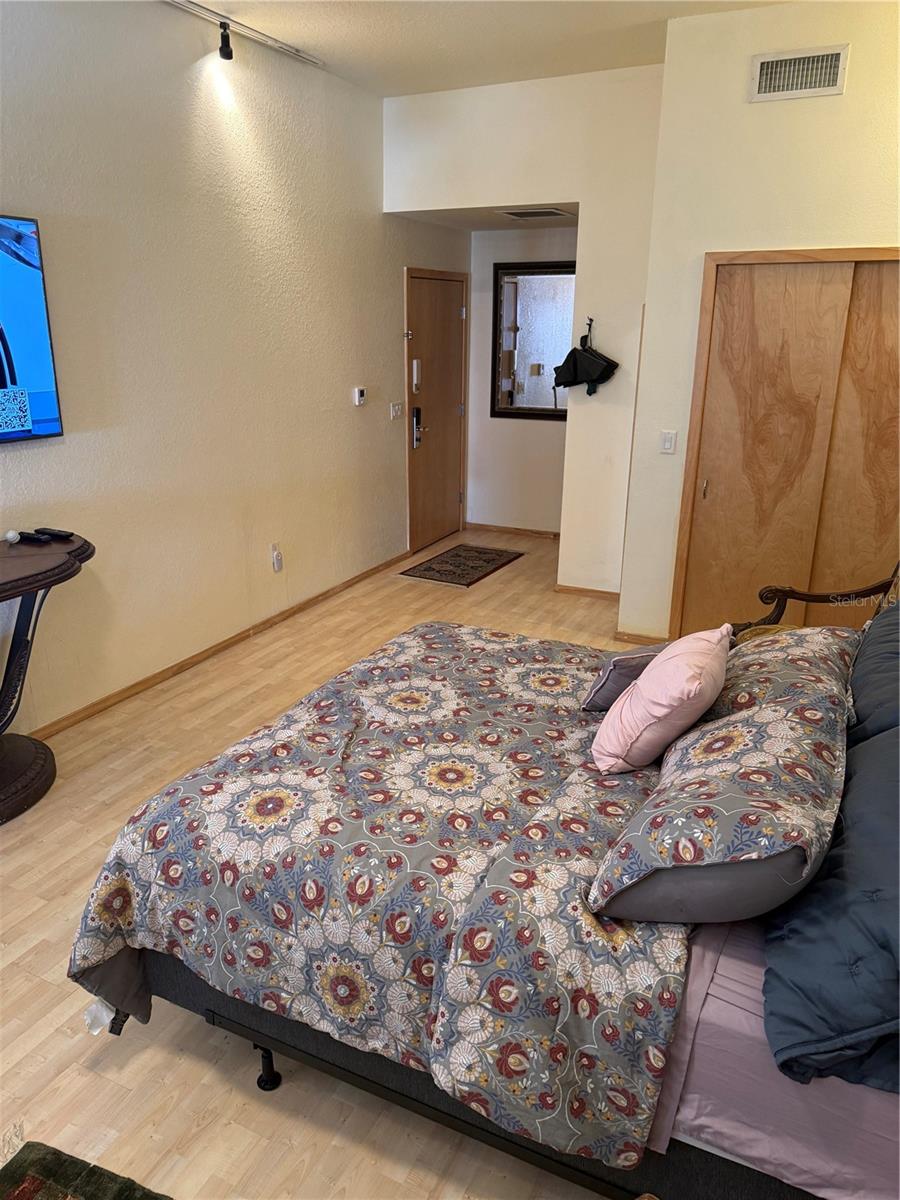 Image 29 of 43 For 101 Palm Harbor Parkway B412