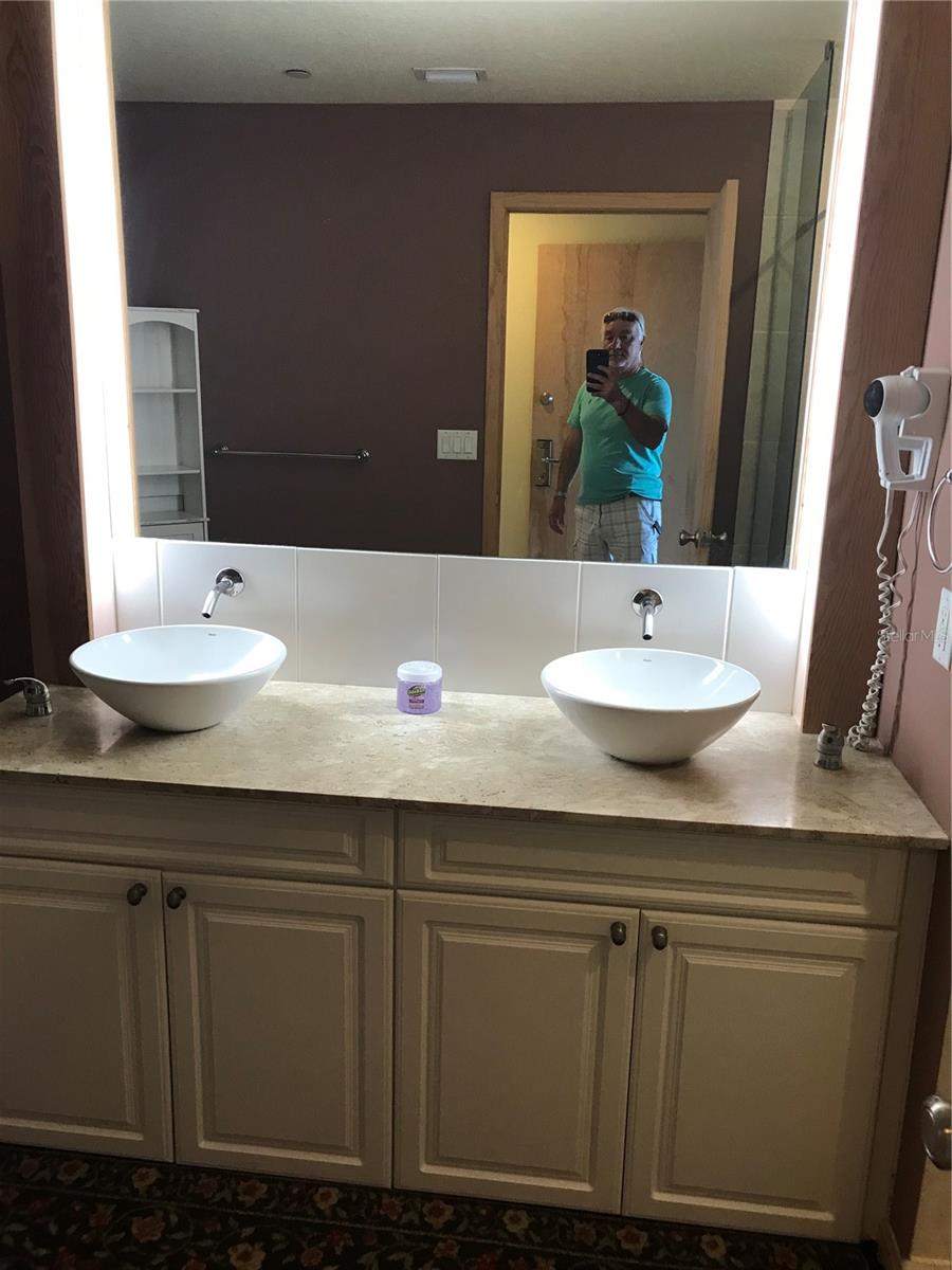 Image 8 of 43 For 101 Palm Harbor Parkway B412