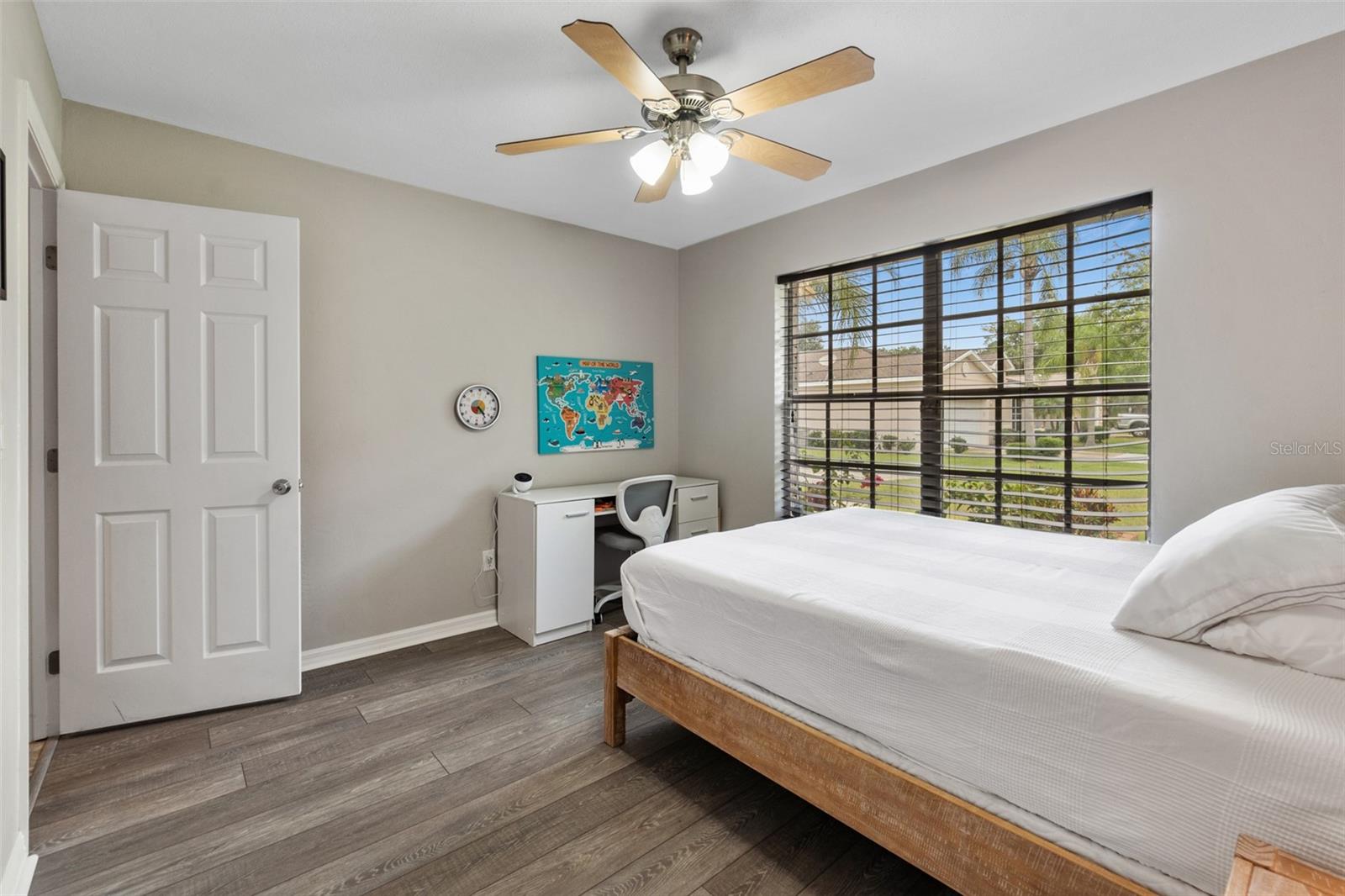 Image 22 of 36 For 109 Sea Duck Circle E