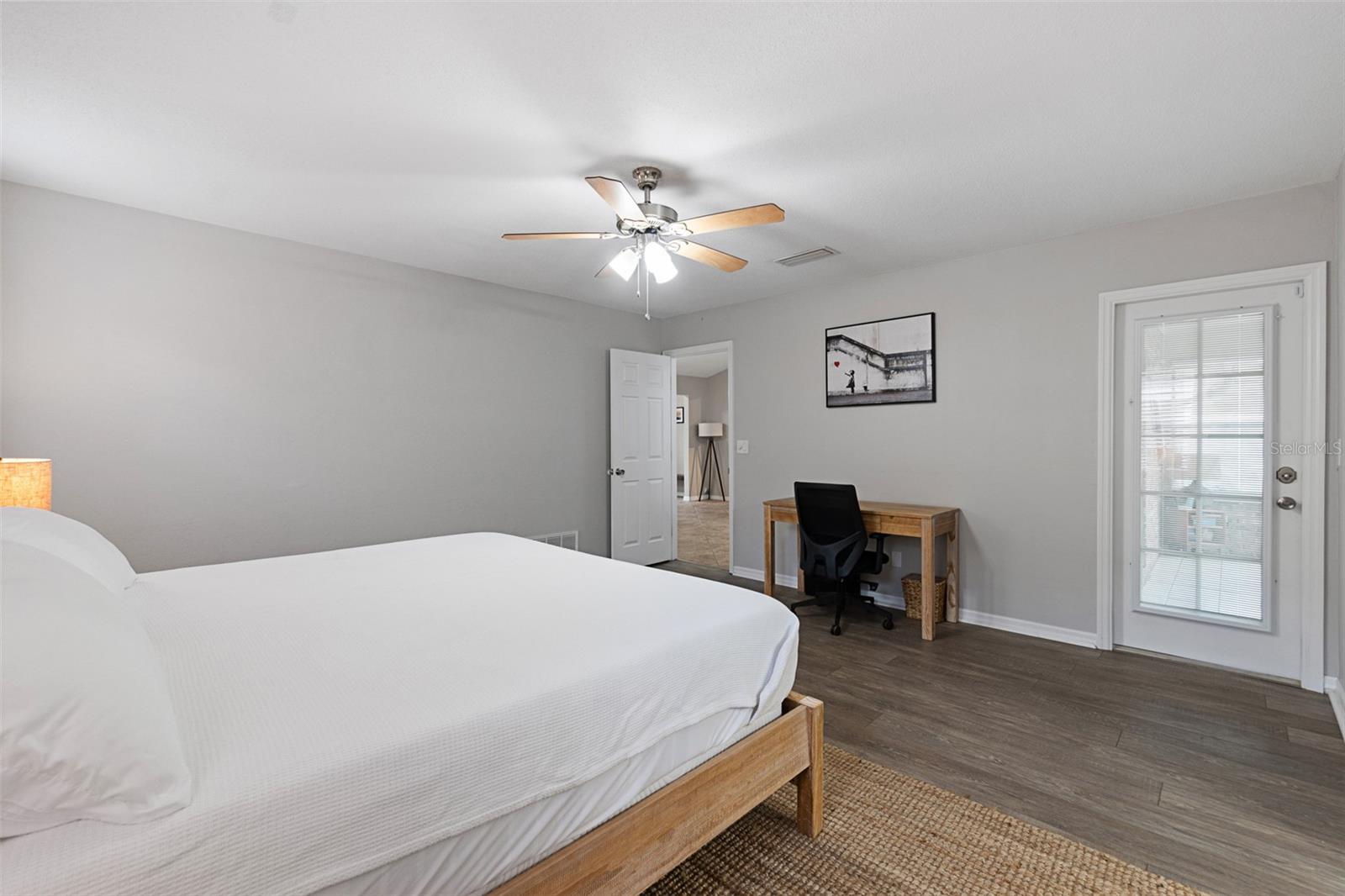 Image 28 of 36 For 109 Sea Duck Circle E