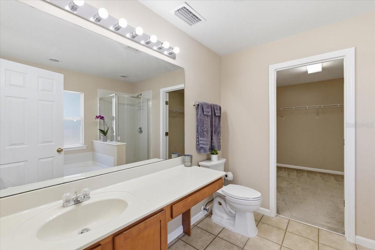 Image 28 of 62 For 29 Louisville Drive