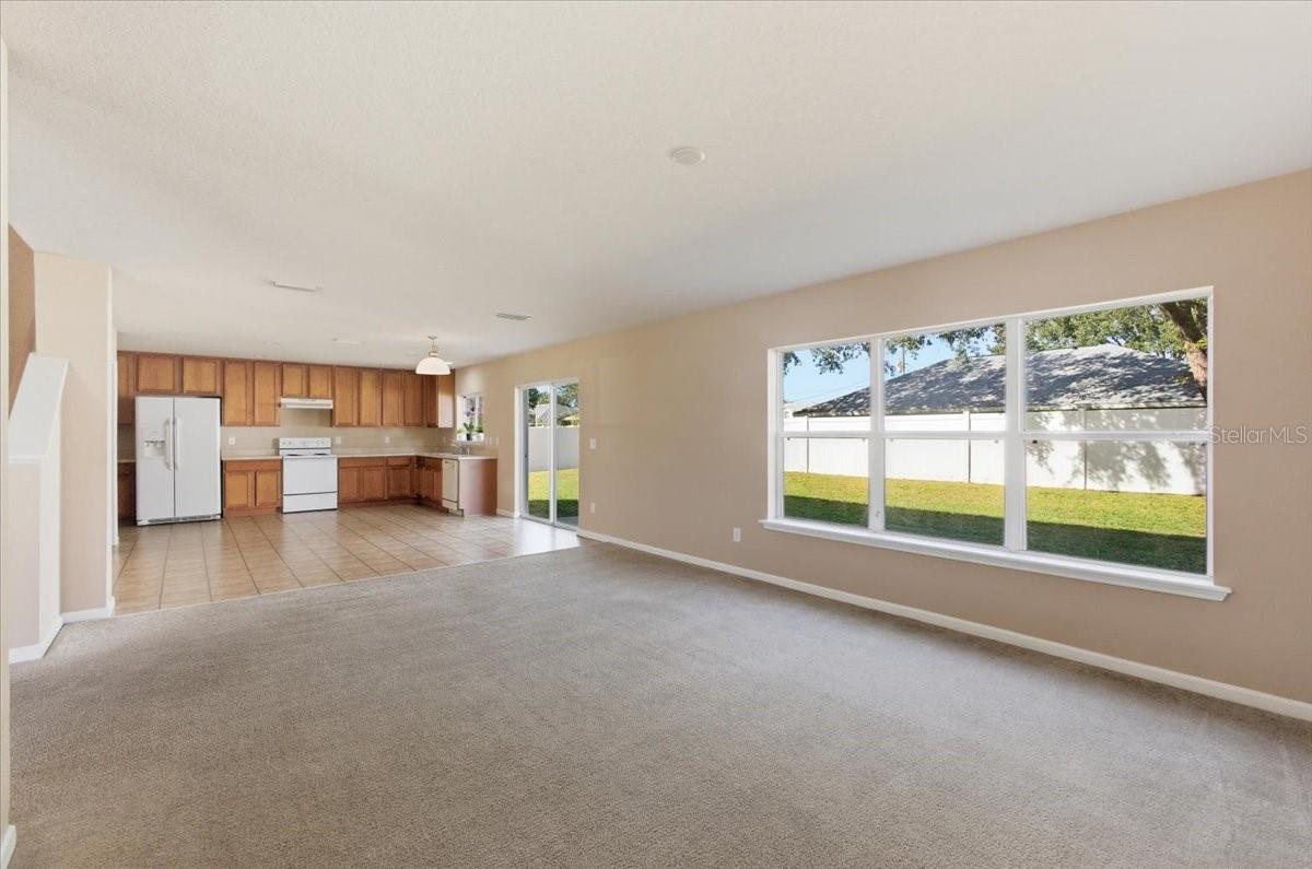 Image 4 of 62 For 29 Louisville Drive