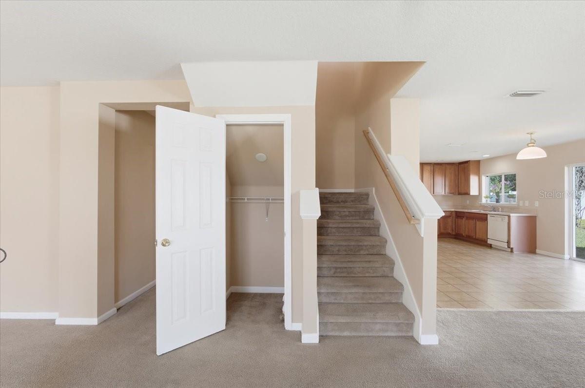 Image 8 of 62 For 29 Louisville Drive