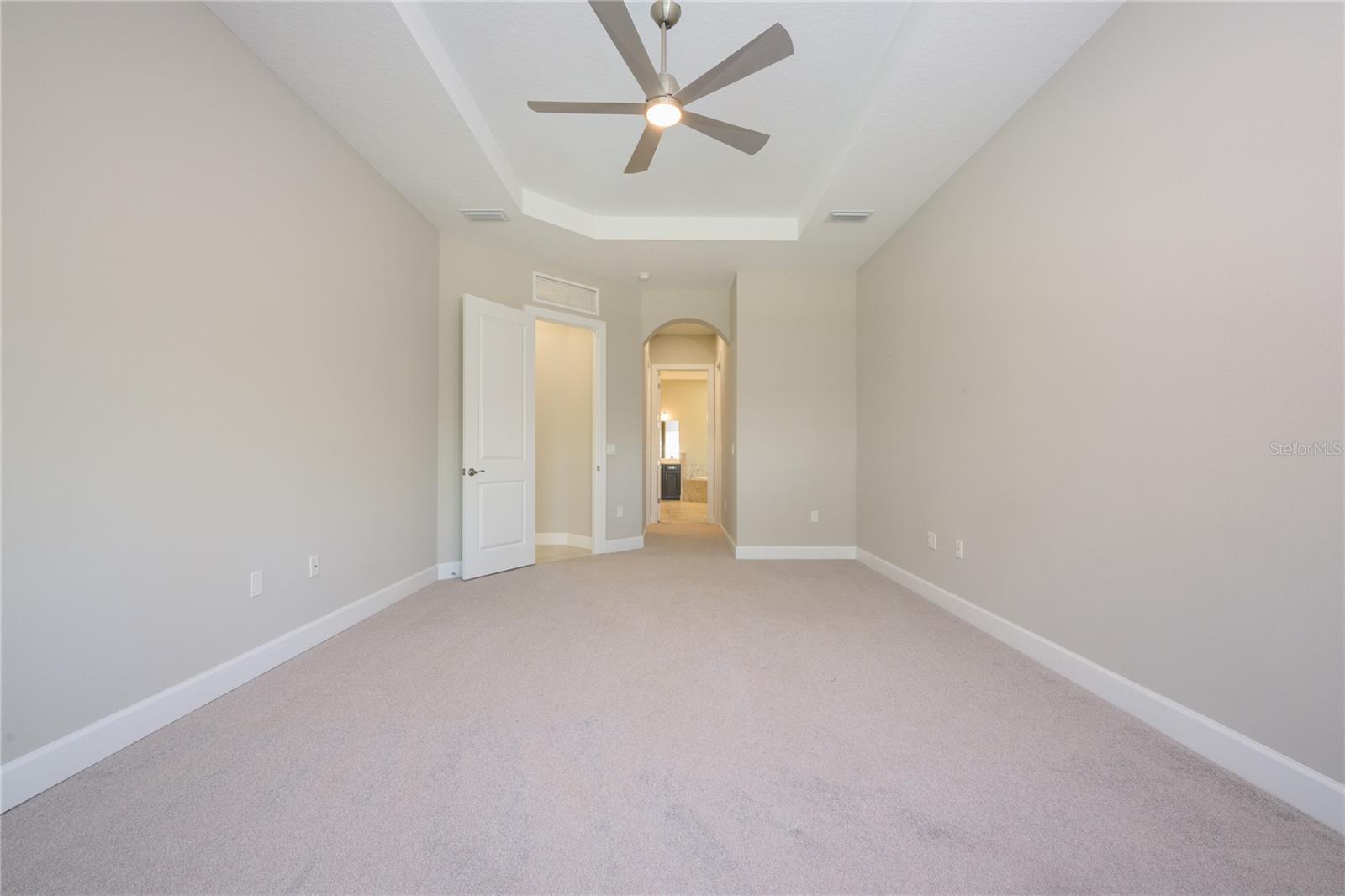 Image 12 of 62 For 27 Riverwalk Drive