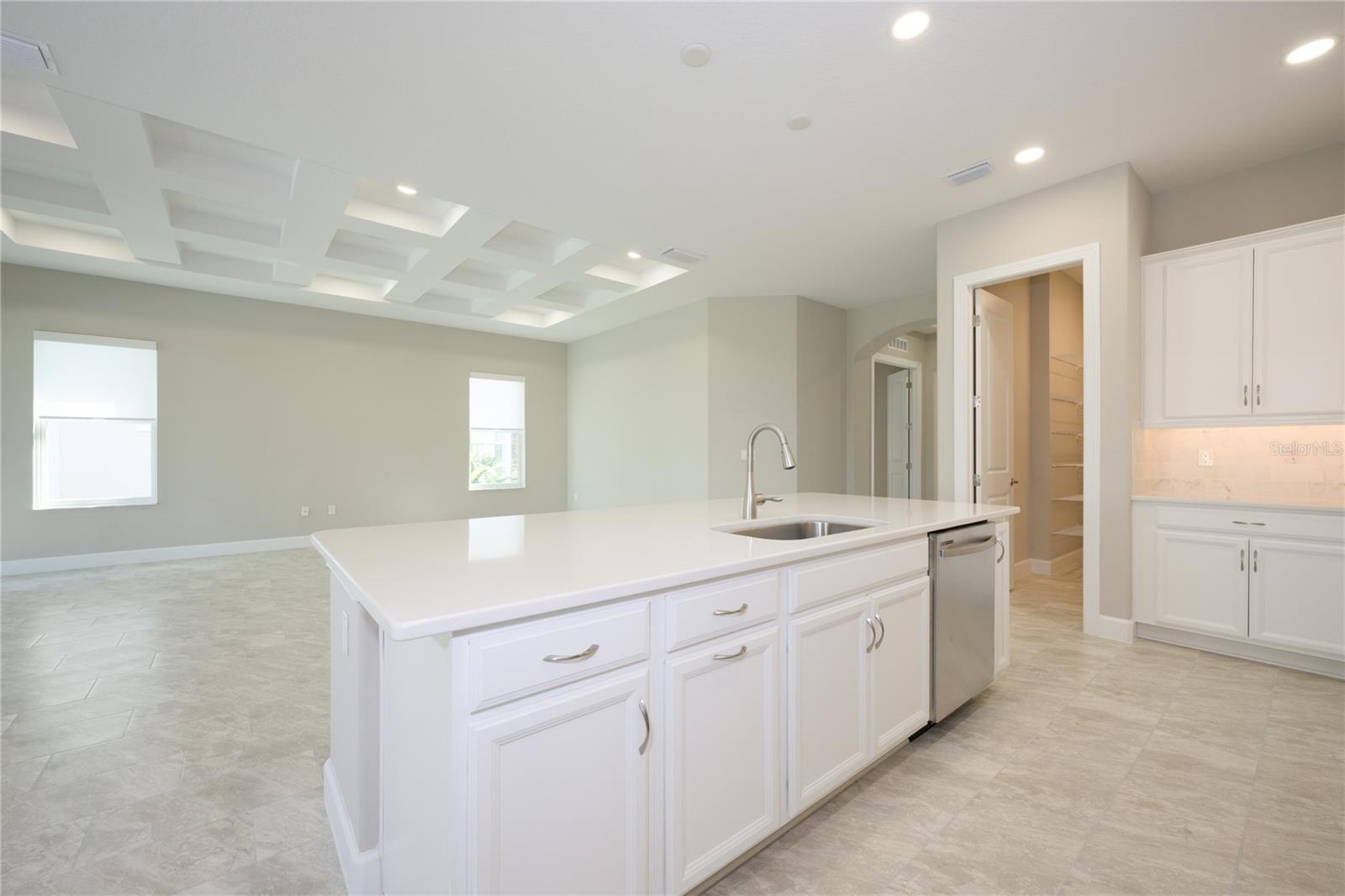 Image 19 of 62 For 27 Riverwalk Drive