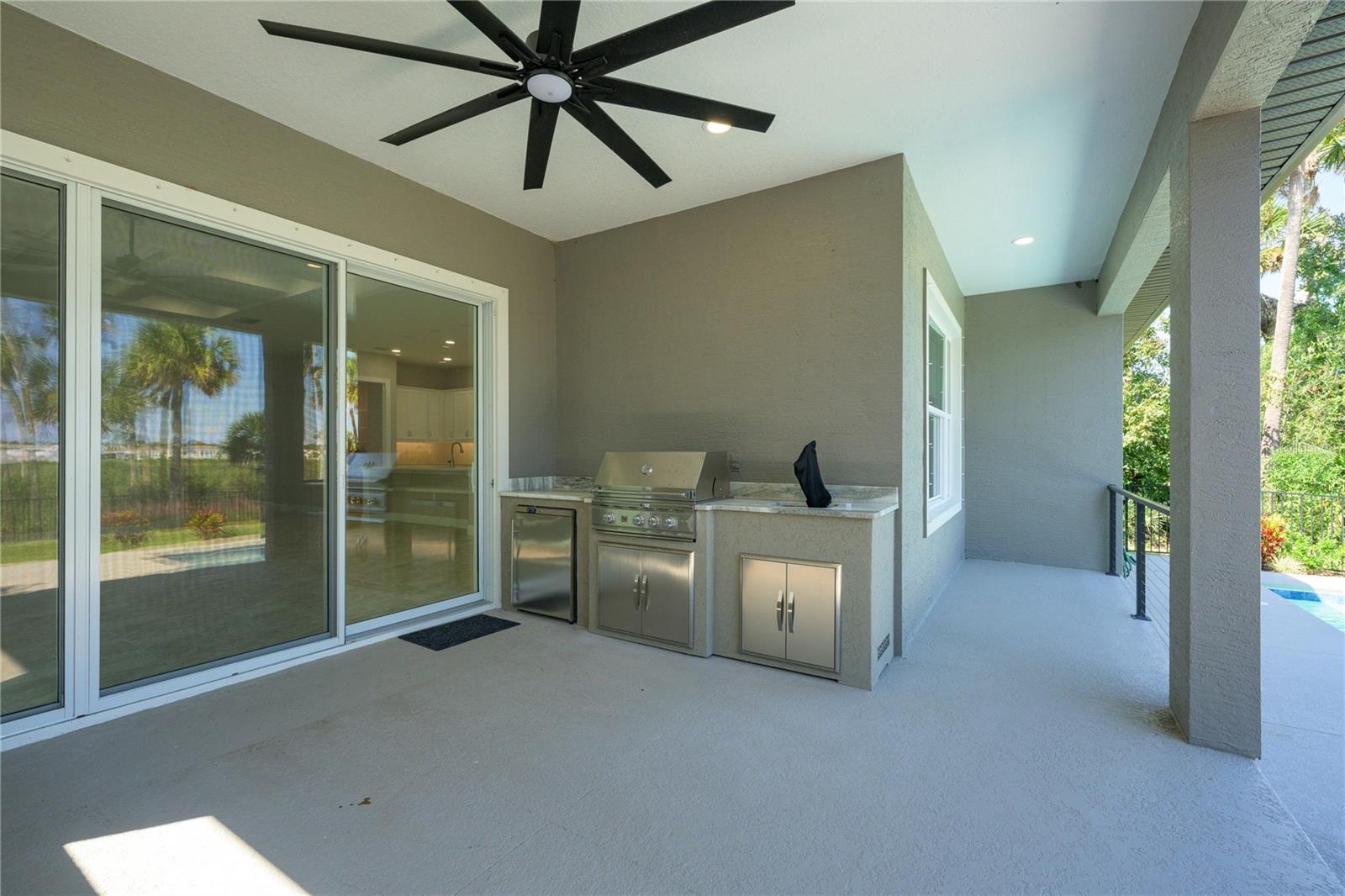 Image 33 of 62 For 27 Riverwalk Drive