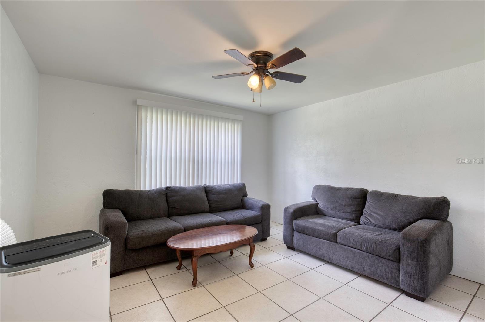 Image 12 of 50 For 815 8th Street