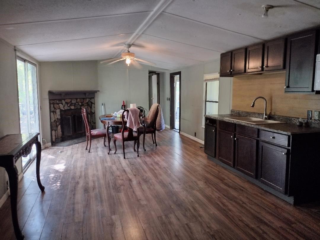 Image 2 of 17 For 2311 Hazelnut Street