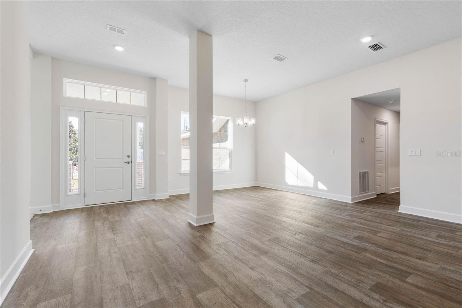 Image 15 of 43 For 2 Zinzendorf Place