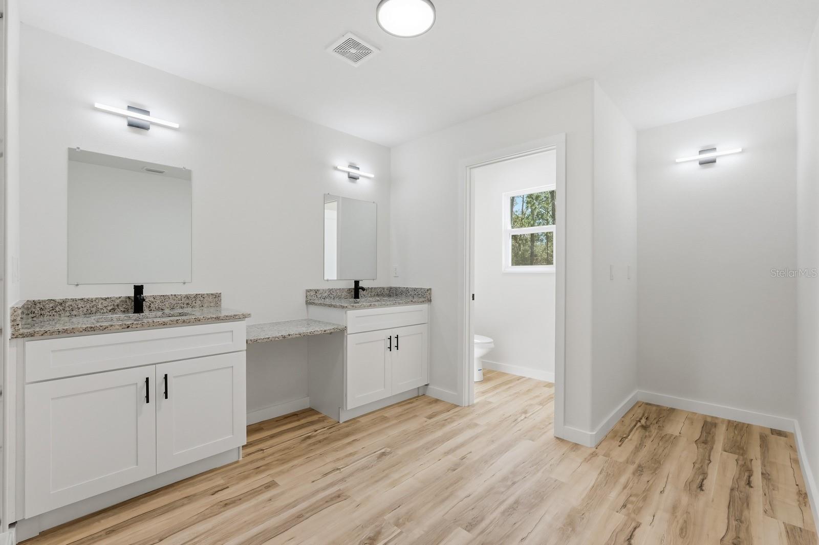 Image 38 of 50 For 1 Fanshawe Lane