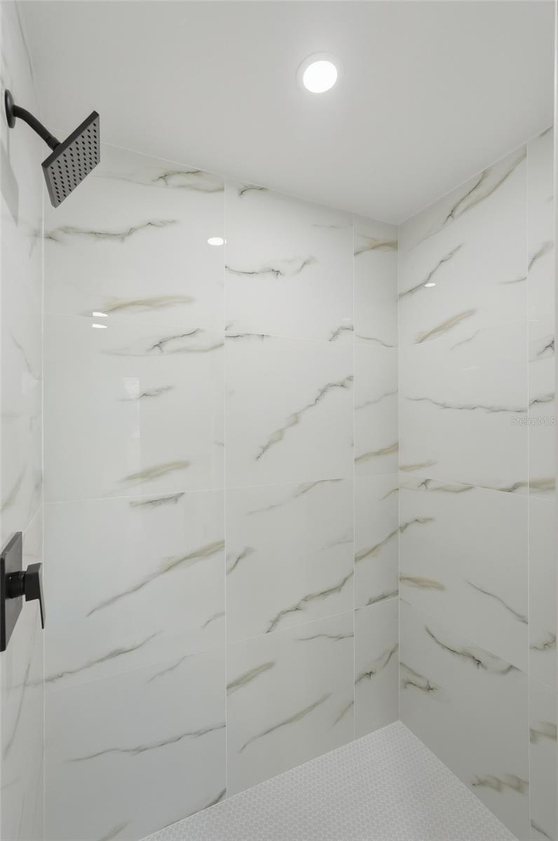 Image 40 of 50 For 1 Fanshawe Lane