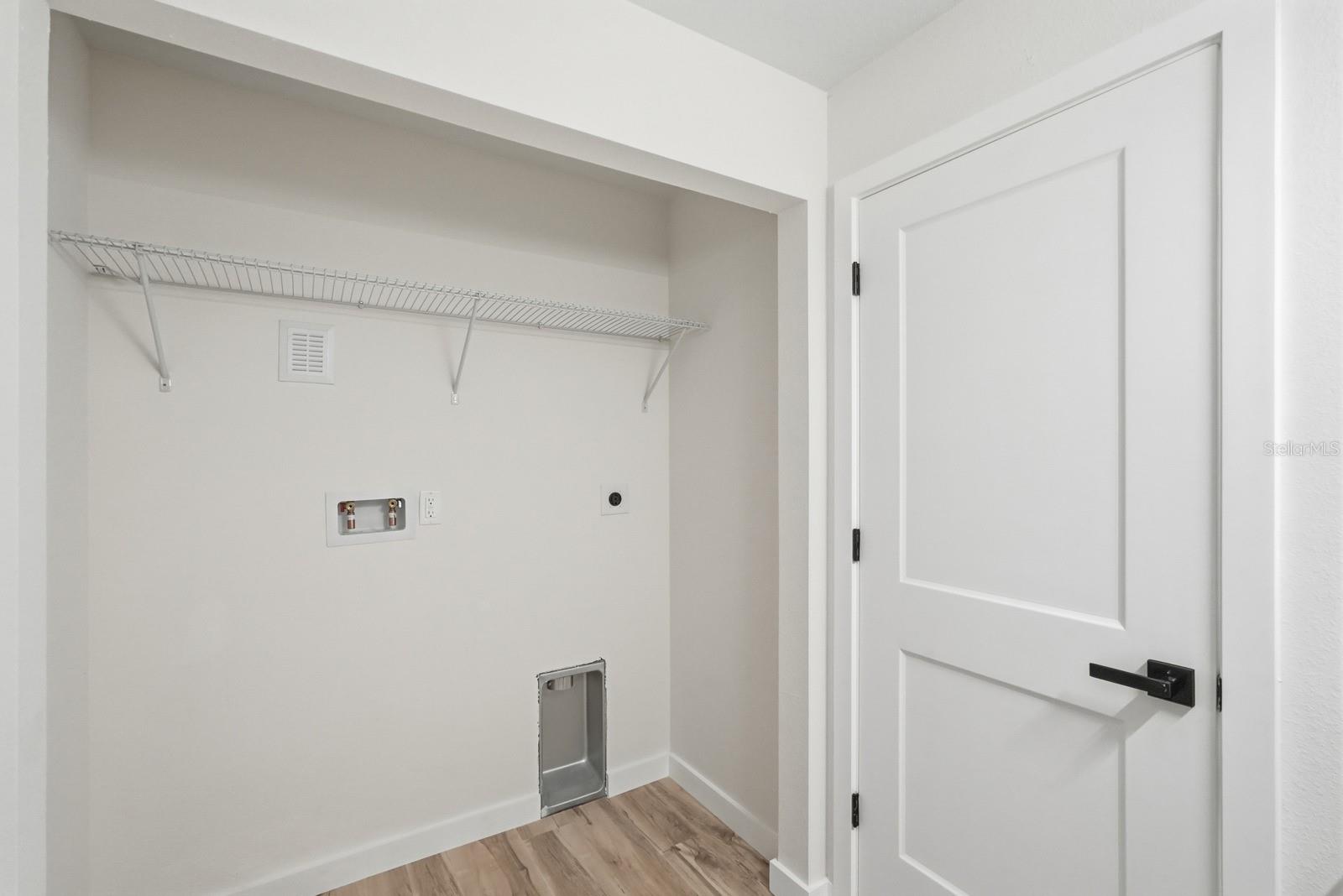 Image 42 of 50 For 1 Fanshawe Lane