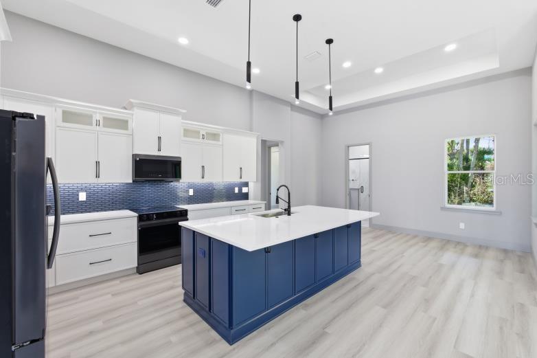 Image 19 of 54 For 93 Cochise Court