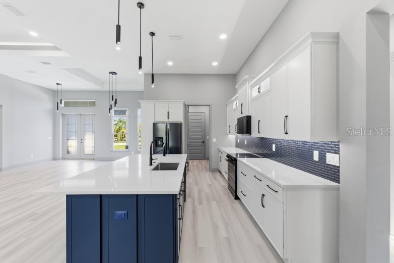 Image 20 of 54 For 93 Cochise Court