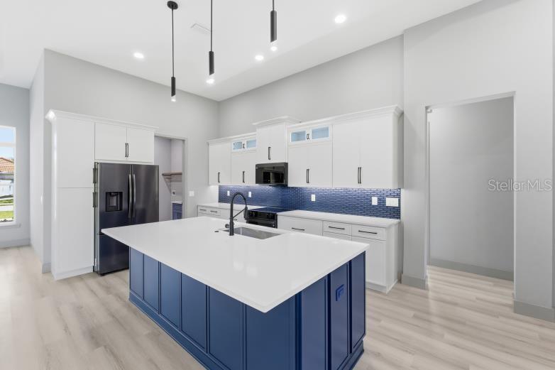 Image 21 of 54 For 93 Cochise Court