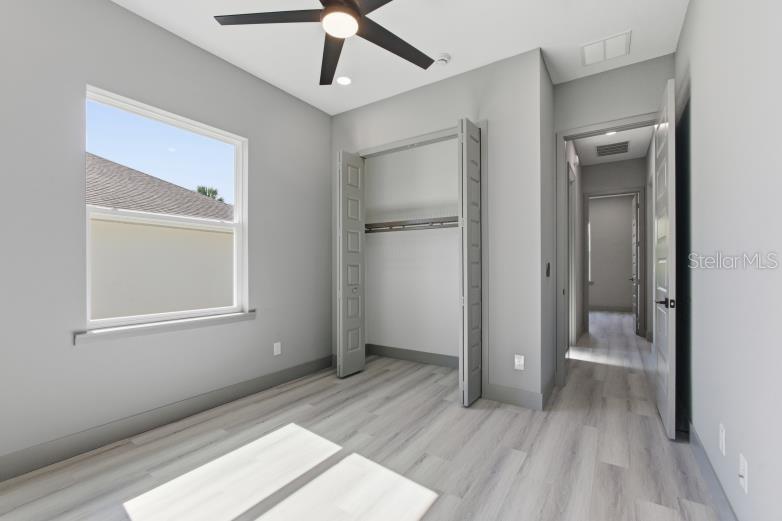 Image 33 of 54 For 93 Cochise Court