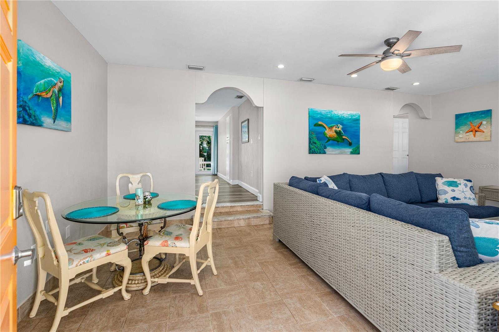 Image 18 of 41 For 1 Raymonde Circle