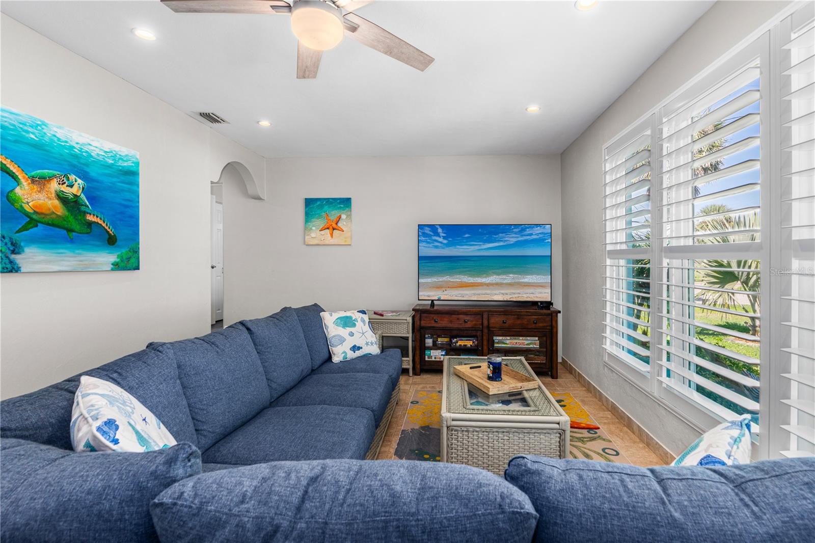 Image 19 of 41 For 1 Raymonde Circle